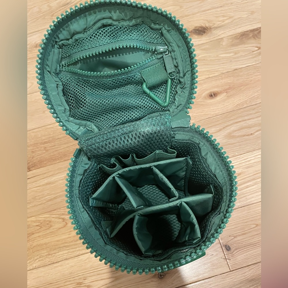Dagne Dover Large Mila Tolietry Organizer- Kelly Green